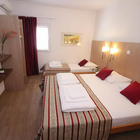 Gasthuis Deny - With Free Parking Mostar