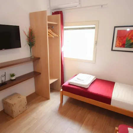 Deny - With Free Parking Mostar