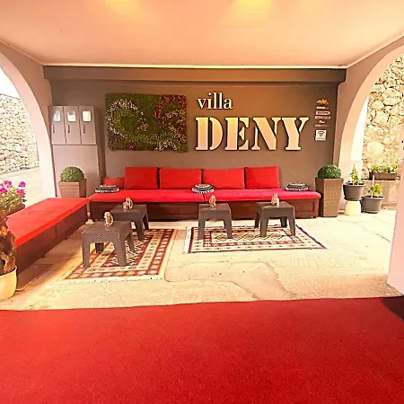 Deny - With Free Parking 3* モスタル