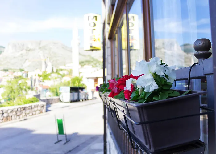 モーテル デナイ モスタル ゲストハウス モスタル