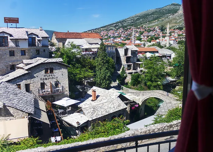 モーテル デナイ モスタル ゲストハウス モスタル