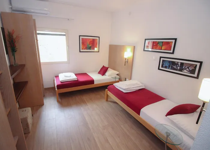 モーテル デナイ モスタル 3*