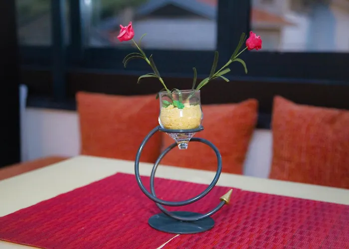 モーテル デナイ モスタル ゲストハウス