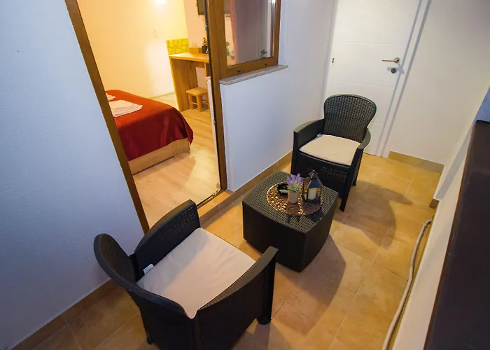 モーテル デナイ モスタル モスタル