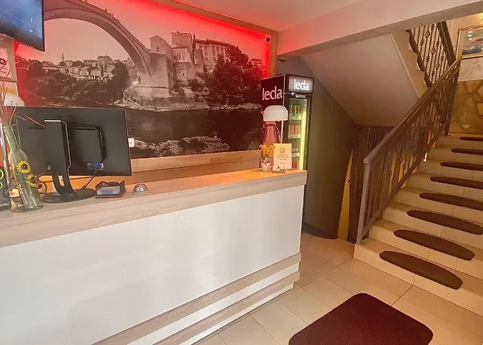 モーテル デナイ モスタル ゲストハウス モスタル