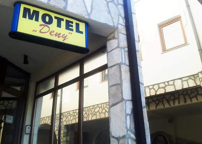 モーテル デナイ モスタル